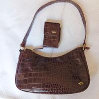 Borsa a tracolla Carpisa in ecopelle marrone cocco