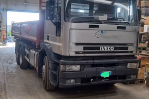 Autocarro IVECO Magirus
