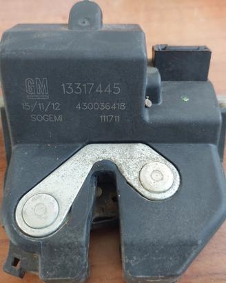 Serratura elettrica cofano bagliaio opel corsa d
