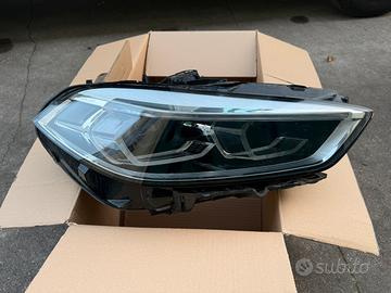 Faro BMW serie 1 F40 Faro/fanale 9482808
