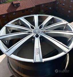 Set 4 Cerchi  OZ Racing 18" - 5x108 - Quasi Nuovi
