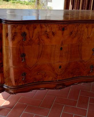 Comò cassettiera stile Chippendale