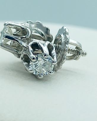 RIF 1062 ORECCHINI PUNTO LUCE 