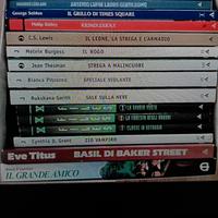 Libri per ragazzi/e e adolescenti.