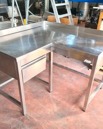 tavolo inox angolare con cassetto usato