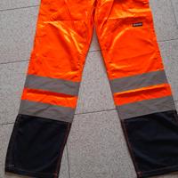 Pantalone da lavoro,stivali(leggi)
