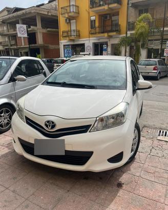 Auto Toyota Yaris 1.4 diesel