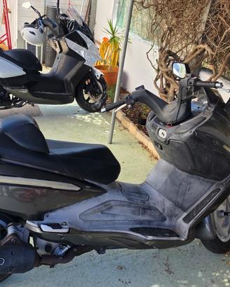 Scooter Sym Joymax 250