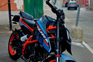 KTM 390 DUKE 2024