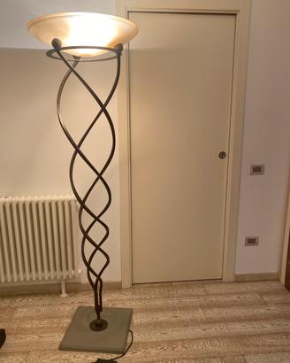 Lampada da terra Terzani
