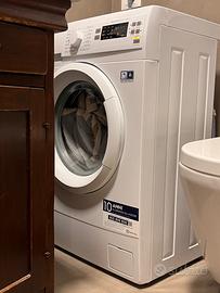 ELECTROLUX LAVATRICE, 6 kg, 37,8 cm