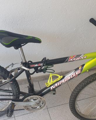 bicicletta  mountain  bike 24'