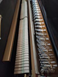 pianoforte verticale 