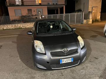 TOYOTA YARIS 1.0 BENZINA