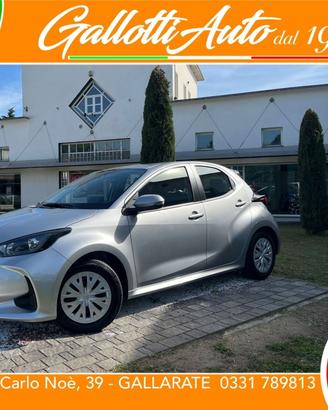 Toyota Active 1.5 hybrid 116cv