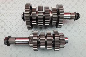 CAMBIO AP0220390 APRILIA RSV 1000 2001 2002 mille