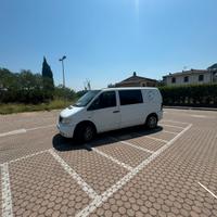 Mercedes Vito 108/110 autocarro