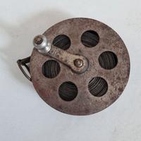 Antico metro a nastro da carpentiere – metallo vin