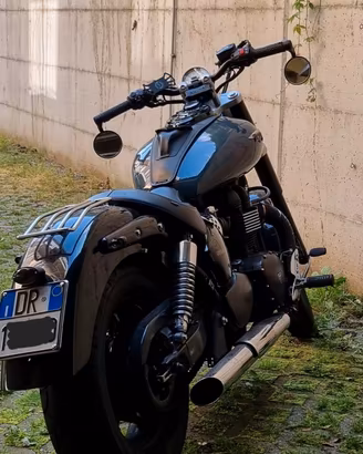 Triumph Speedmaster  865 EFI  