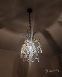Lampadario vintage con cristalli bianco