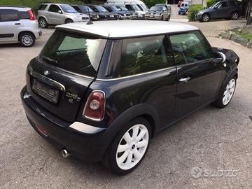 Ricambi Mini cooper D 2008 nera 1600cc TD 9HZ