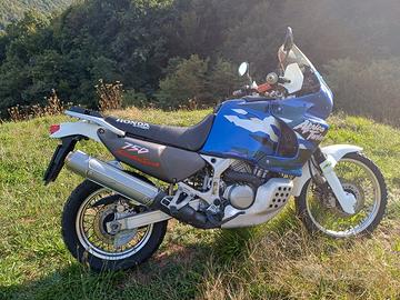 Africa twin 750 RD07