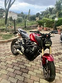 Cb 125 r