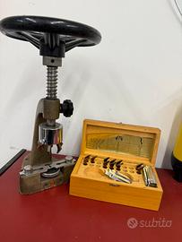 LEM Swiss  Apricasse  Professionale per orologeria