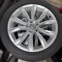CERCHI IN LEGA VOLKSWAGEN T ROC 18 con pneumatici