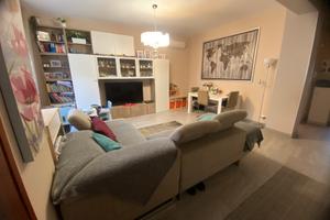 Villetta a schiera angolare 120 mq