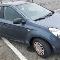 Hyundai i20 1.2 benzina 78CV–5 porte–135.000 km