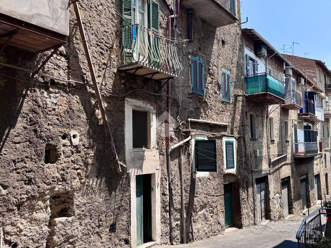 Appartamento – Caprarola, Viterbo - Vista 2