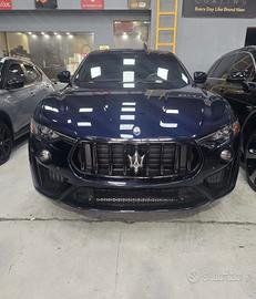 Maserati Levante V6 430 CV AWD Modena