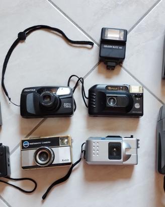Lotto macchine fotografiche a rullino+2 Polaroid