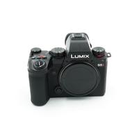 Panasonic S5 II