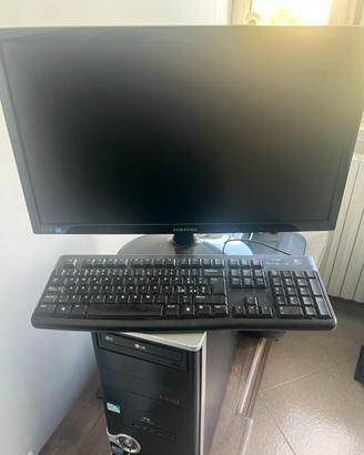 Pc completo di monitor e stampante