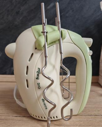 Sbattitore Impastatrice Ariete Mixy 