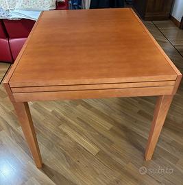 Tavolo cucina/soggiorno