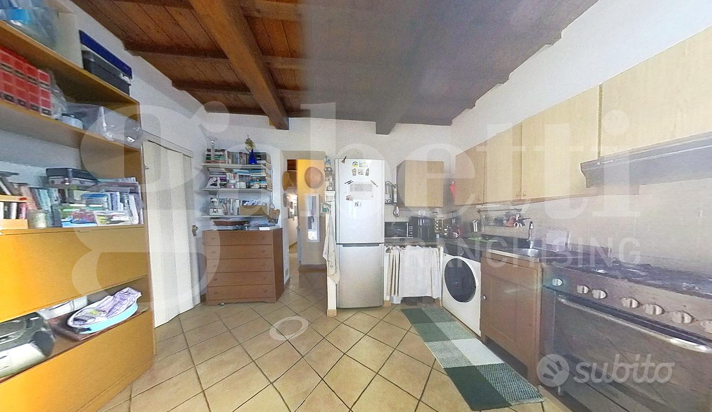 Apartment in Carrara, Gildona, Sant'Antonio - Vista 3