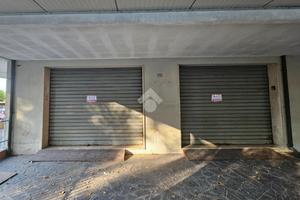 NEGOZIO A SAN MAURO PASCOLI