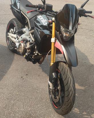 Aprilia Dorsoduro 750