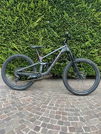TREK SLASH 9.9 FULL CARBON