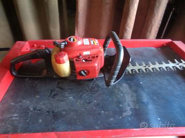 Tagliasiepi SHINDAIWA