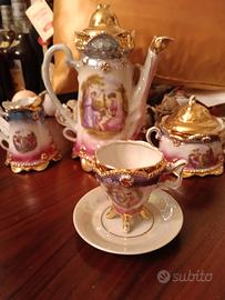 Set di porcellana d'epoca