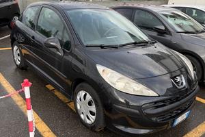 Peugeot 207 1.4 HDi 70CV 5p. X Line