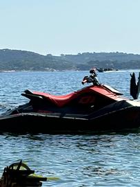 Moto d'acqua spark trix