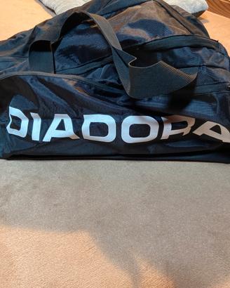 Borsone nylon con ruote Diadora