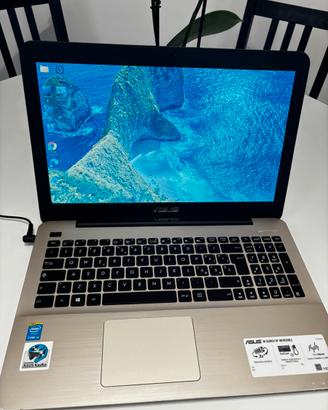 PC ASUS X555LA