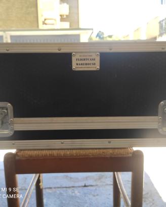 case per testata (amplificatore)