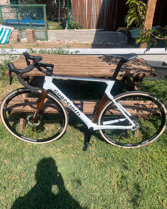 Bici corsa carbonio di2